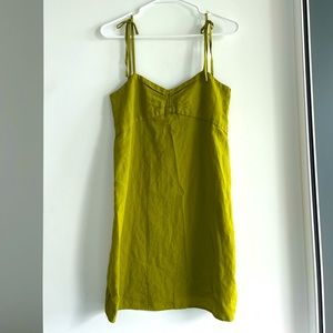 Green Zara dress size xs